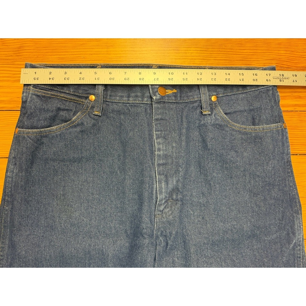 Wrangler 13MWZ Cowboy Cut Jeans Mens 36x38 Blue Denim Straight Leg Western - Picture 3 of 11